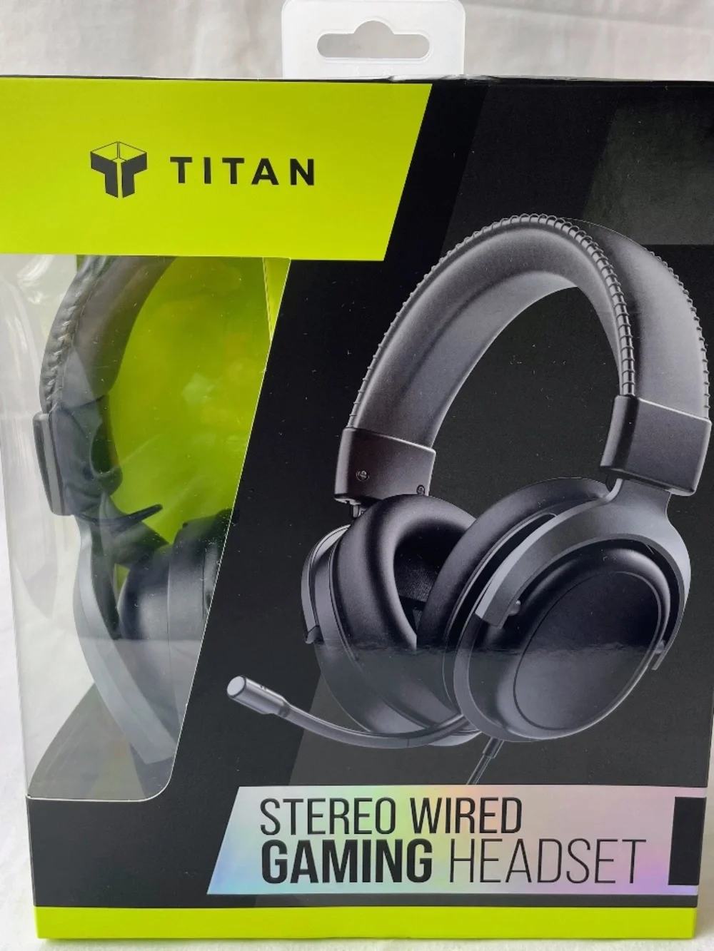 NEW SEALED Titan Stereo Wired Gaming Headset